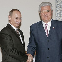 Vladimir Voronin şi Vladimir Putin au avut o convorbire bilaterală cu uşile închise