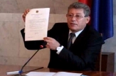 Preşedintele R.Moldova Mihai Ghimpu a semnat decretul privind dizolvarea Parlamentului