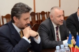 Ministrul Apărării l-a primit în vizită pe consilierului prezidenţial pentru apărare şi securitate naţională din cadrul Administraţiei Prezidenţiale a României