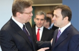 Vlad Filat a avut astăzi, la Bruxelles, o întrevedere cu Comisarul pentru Extindere şi Politică Europeană de Vecinătate