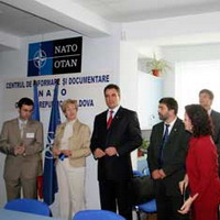 La 3 octombrie 2007 a avut loc deschiderea Centrului NATO in Republica Moldova