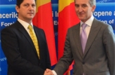 Ministrul Iurie Leancă l-a felicitat pe omologul român, Titus Corlăţean, în legătură cu reînvestirea în funcţia de ministru de Externe