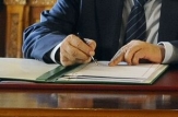  Președintele Nicolae Timofti a semnat decretul de numire a domnului Octavian Țîcu în funcția de ministru al Tineretului şi Sportului