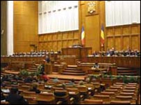 Referendumul pentru demiterea lui Băsescu va avea loc la 19 mai