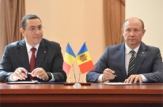 Prim-miniștrii Valeriu Streleț şi Victor Ponta au semnat un Protocol adițional de deblocare a ajutorului financiar oferit Republicii Moldova de România
