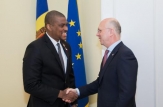 Premierul Pavel Filip s-a întâlnit cu Ambasadorul SUA în Republica Moldova, Derek J.Hogan