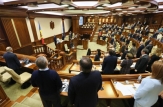 Parlamentul a luat act de raportul Comisiei de anchetă pentru elucidarea circumstanțelor devalizării sistemului bancar