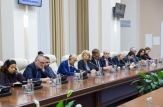 Ambasadorii acreditați în Republica Moldova au fost invitați astăzi la Guvern, pentru un dialog cu prim-ministrul Ion Chicu la început de mandat