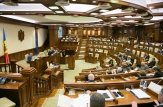 Modificări la Legea cu privire la asigurări, aprobate de Parlament