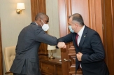 Premierul Ion Chicu a avut o întrevedere cu Ambasadorul SUA, Dereck J. Hogan