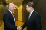 Pavel Filip a avut o întrevedere cu Valdis Dombrovskis, vicepreşedinte al Comisiei Europene, Comisar european pentru moneda euro şi dialog social