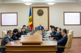  Guvernul a aprobat astăzi două hotărâri privind liberalizarea transportului auto și aerian dintre Republica Moldova și Ucraina