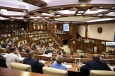 Parlamentul a aprobat modificări în politica bugetar-fiscală și vamală