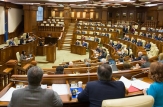 BNM va prezenta Parlamentului un raport privind legalitatea repartizării și utilizării creditelor acordate celor trei bănci devalizate