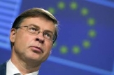  Premierul interimar Aureliu Ciocoi a avut o videoconferință cu Valdis Dombrovskis, vicepreședintele executiv al Comisiei Europene şi comisar UE pentru Comerţ