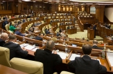 Parlamentul a aprobat valorizarea pensiilor stabilite în anii 2009-2011