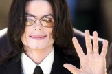 Michael Jackson a murit în urma unui stop cardiac