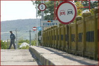Prutul modifică graniţa României