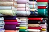 Patru persoane vor compărea pe banca acuzaţilor pentru contrabandă cu textile