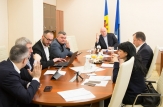 Parlamentul examinează posibilitatea de a facilita reprezentarea romilor în consiliile locale