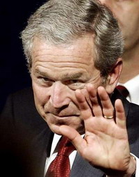 Bush dă lumină verde pentru extinderea NATO