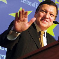 Jose Manuel Durrao Barroso l-a felicitat pe Traian Băsescu
