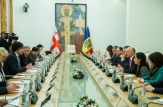  Pavel Filip s-a întâlnit astăzi, la Tbilisi,cu Preşedintele Parlamentului Georgiei, Irakli Kobakhidze