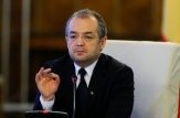 Primul ministru al României Emil Boc a anunțat demisia cabinetului de la Bucureşti